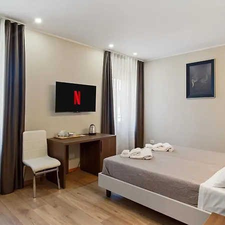Guest house Love Story - Inclusa Ricca Colazione A Buffet 3*